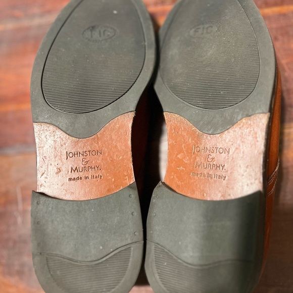 Johnston & Murphy Passport Captoe Oxford shoe. - Picture 6 of 8